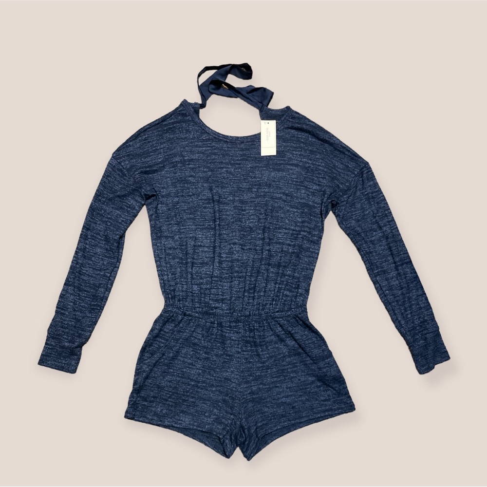 🩷 3 for $25 Hollister romper